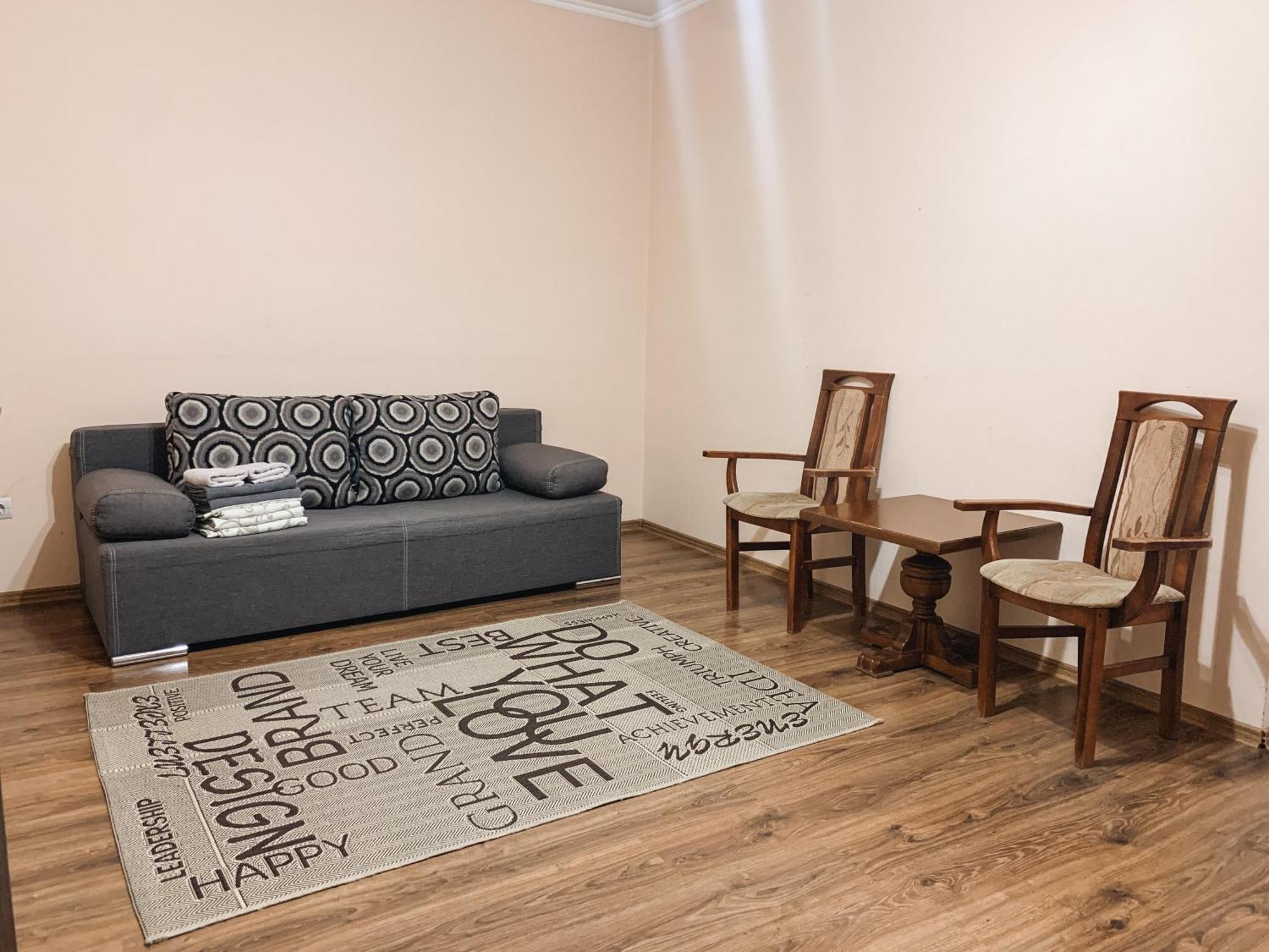 Apartments Domovik Parkaniya, 2A Mukaçeve Dış mekan fotoğraf