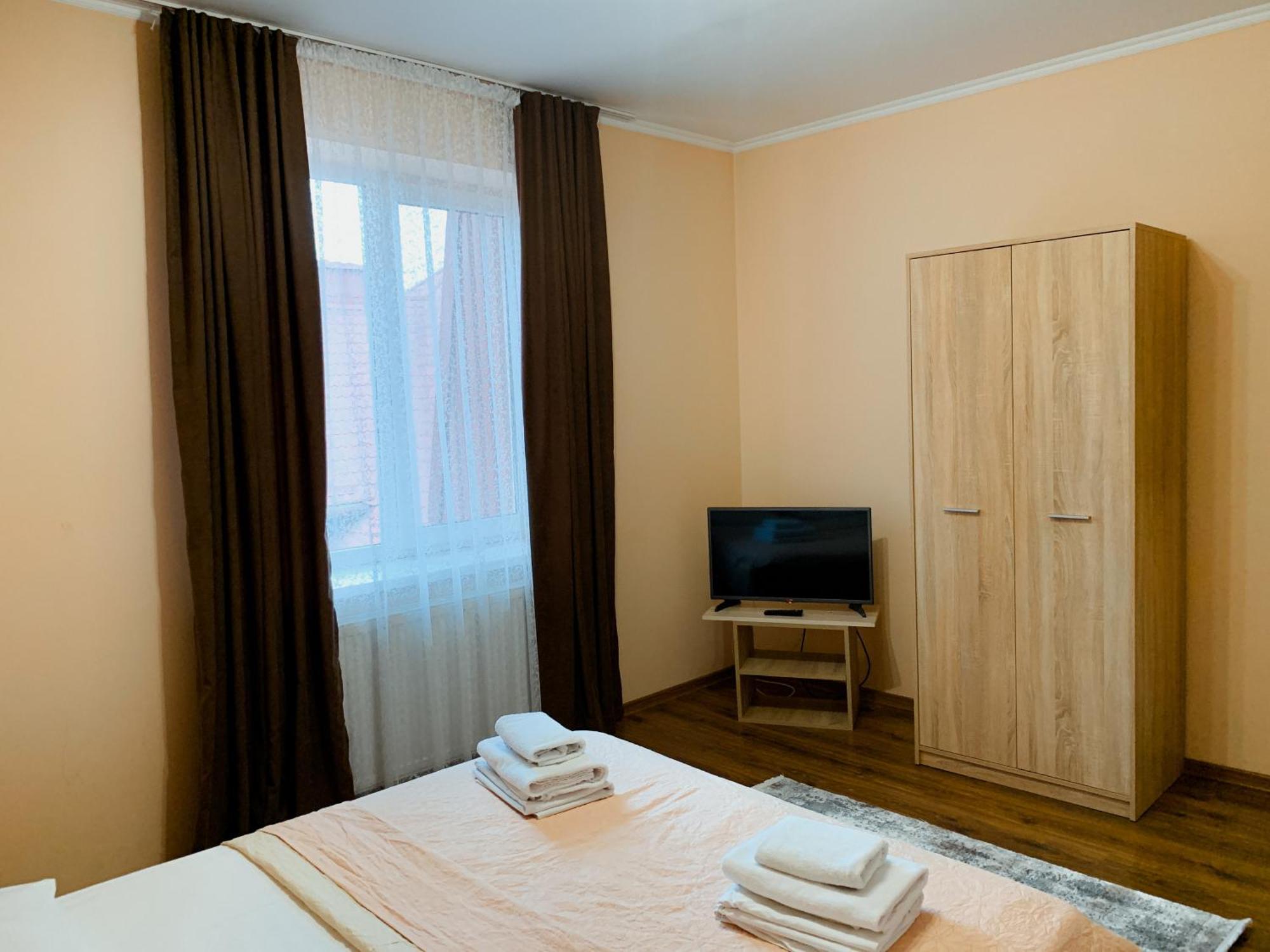 Apartments Domovik Parkaniya, 2A Mukaçeve Dış mekan fotoğraf